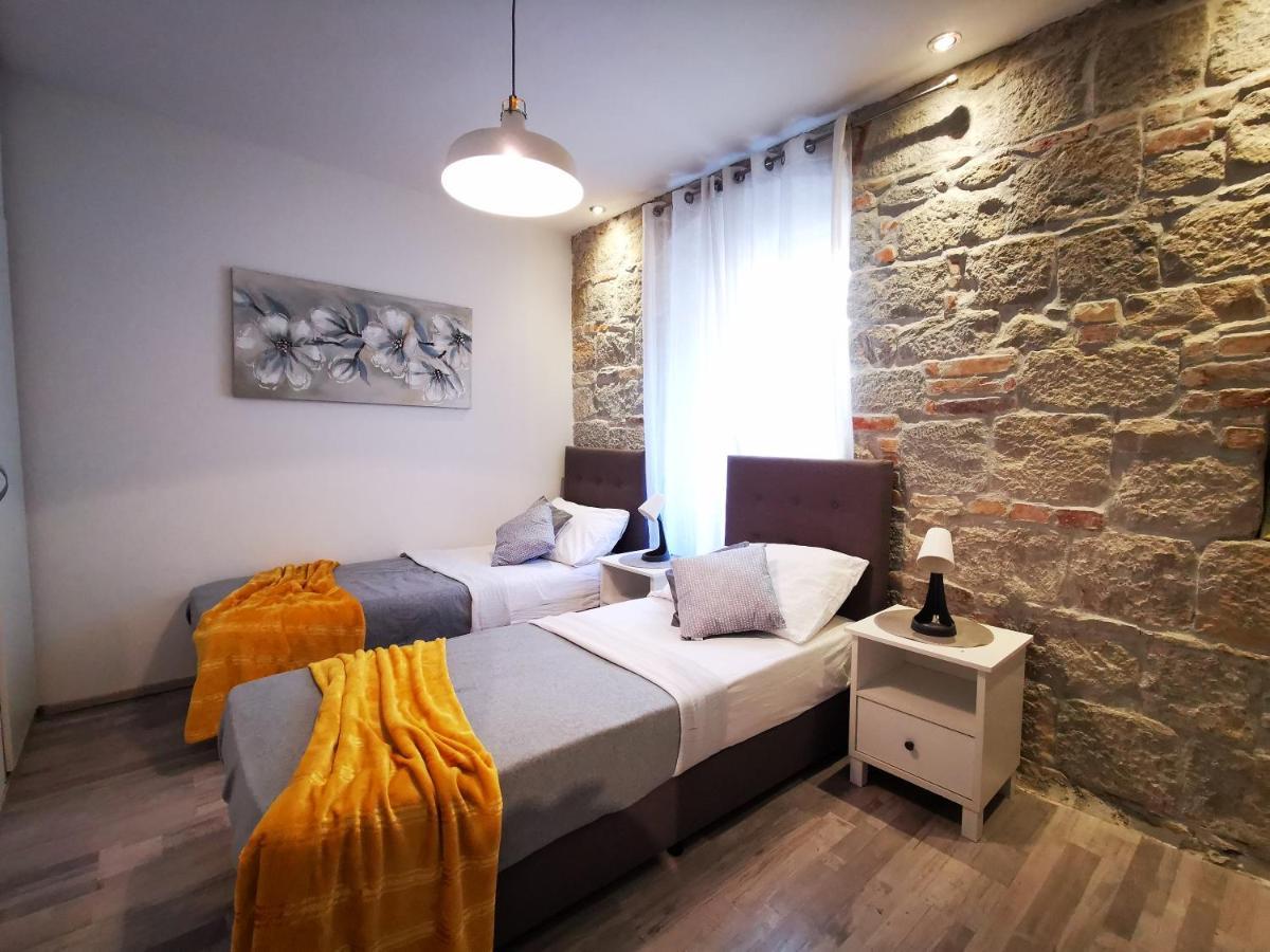 Apartment Herc Split Buitenkant foto