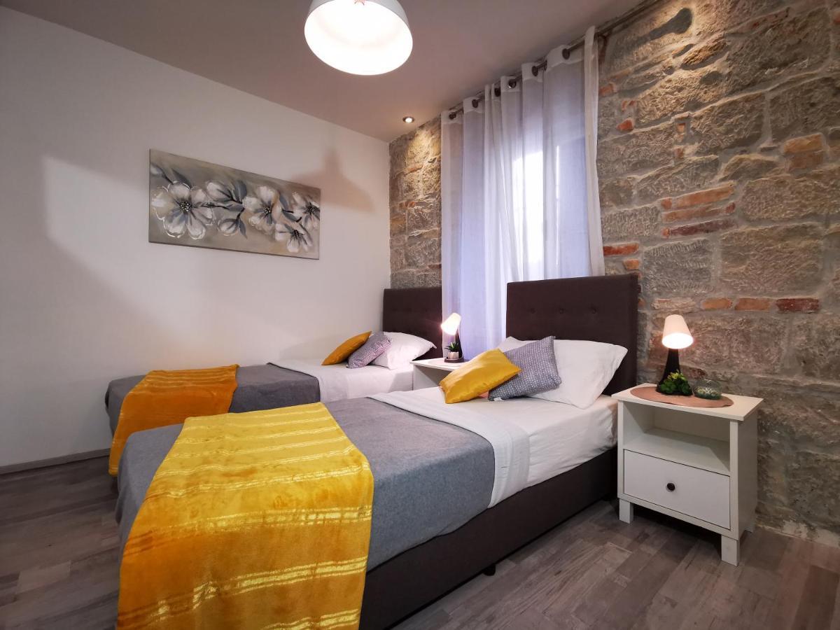 Apartment Herc Split Buitenkant foto