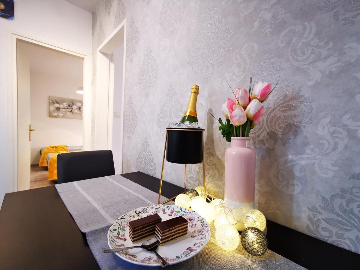Apartment Herc Split Buitenkant foto